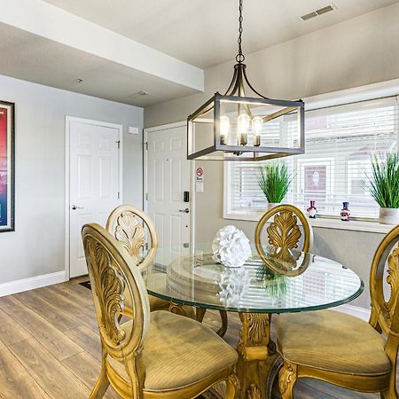 Waterfront Lake Ozark Condo With Deck And Pools ภายนอก รูปภาพ