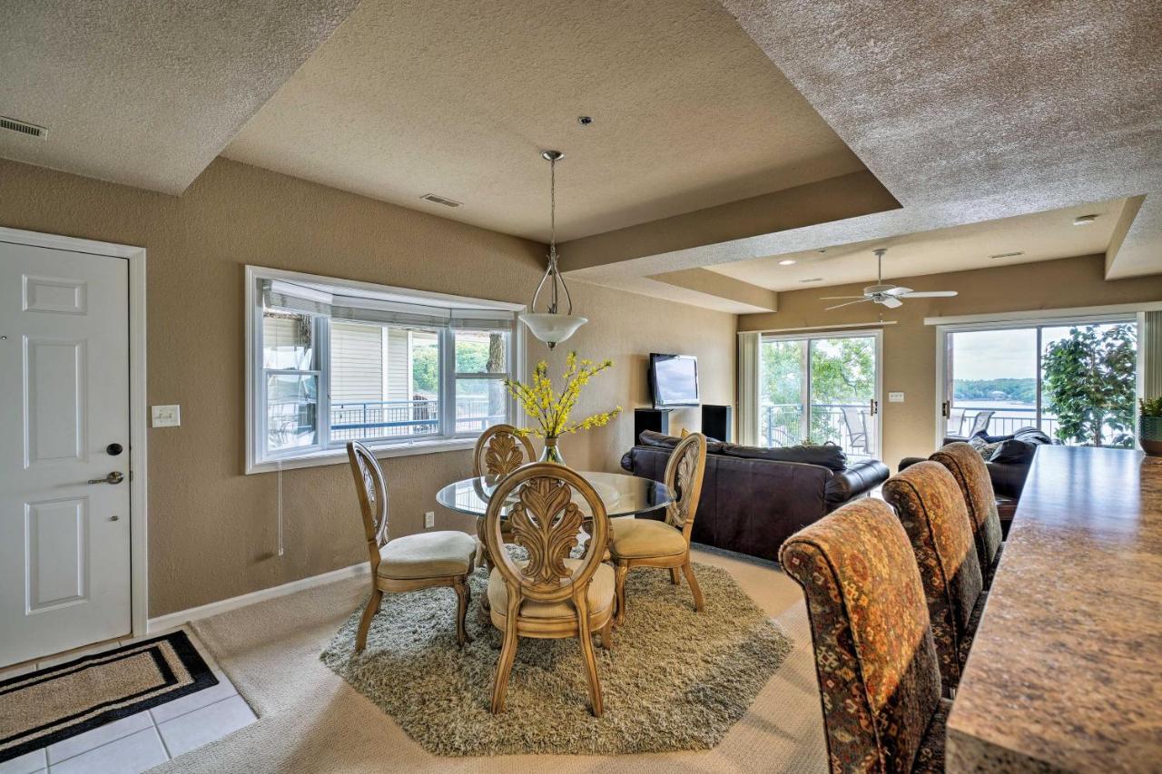 Waterfront Lake Ozark Condo With Deck And Pools ภายนอก รูปภาพ