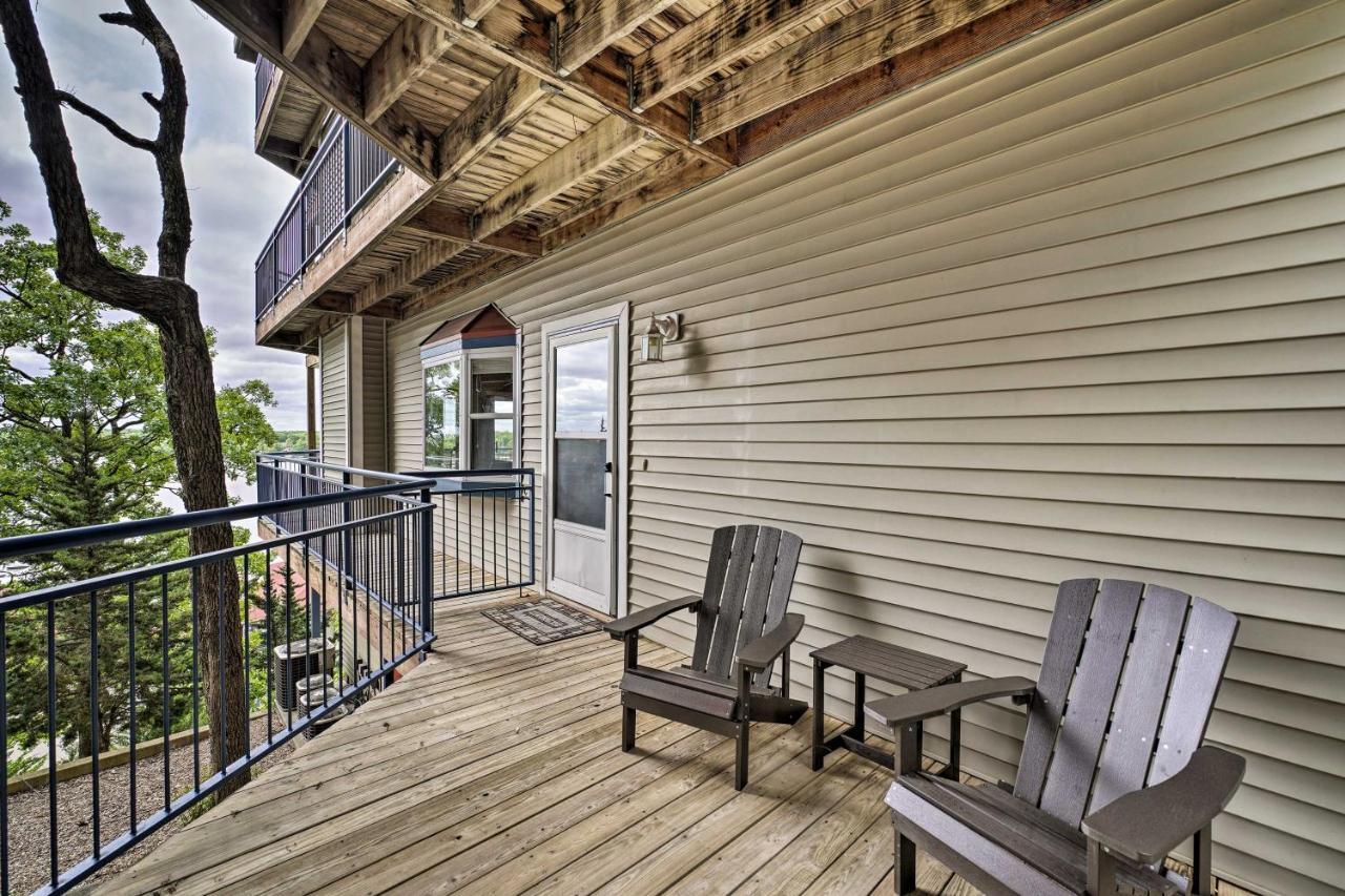 Waterfront Lake Ozark Condo With Deck And Pools ภายนอก รูปภาพ